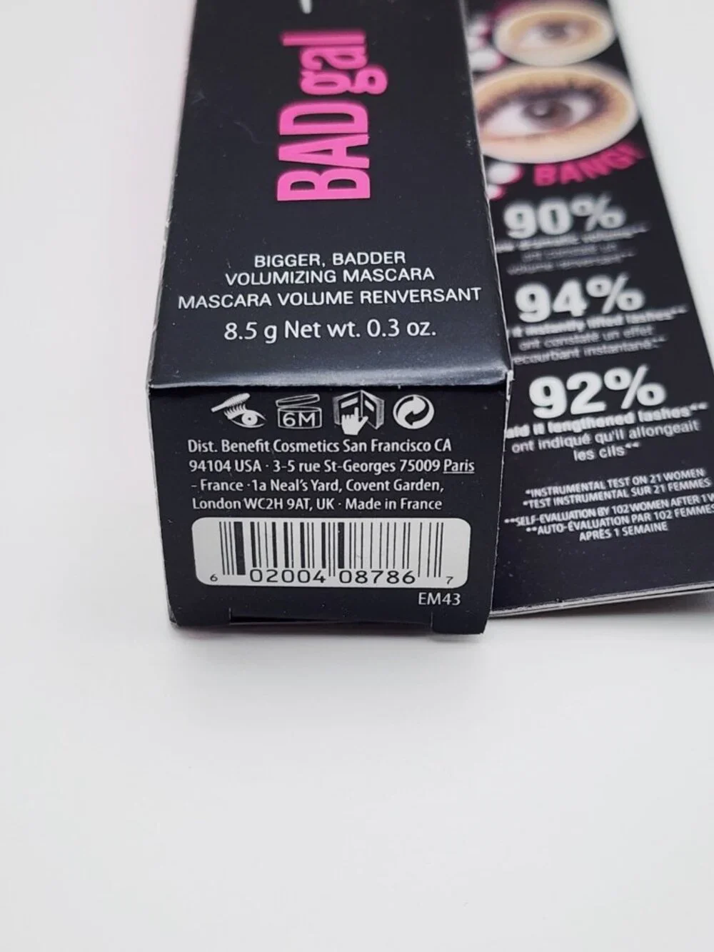 Benefit brand cosmeticsmodel